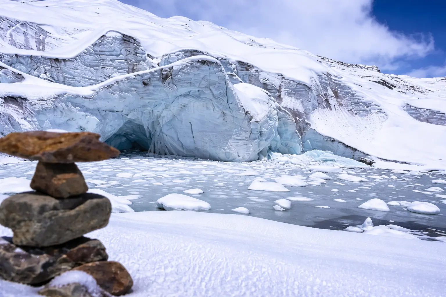 Montañas nevadas